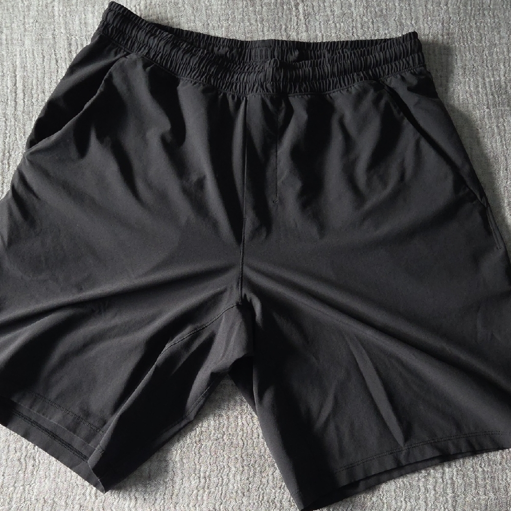 Mens Lululemon Pace Breaker Shorts Large